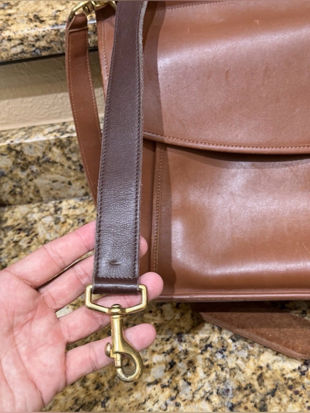 Vintage Coach Messenger Bag Brown Leather Made in USA - Picture 3 of 12